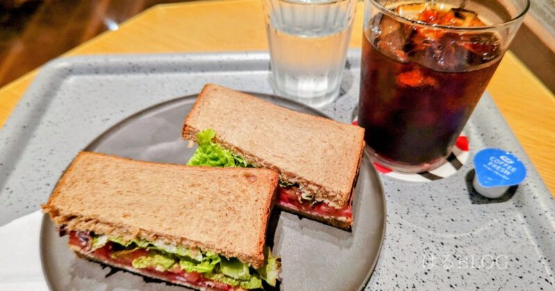 カフェ レクセル　モーニングセット HLTサンド