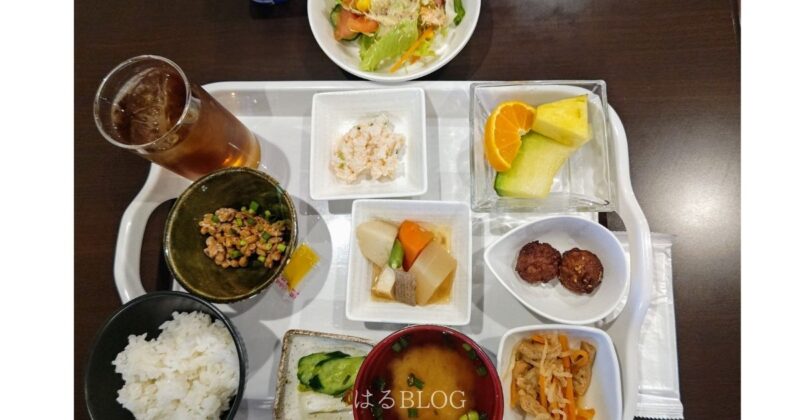 ホテル昭和:朝食バイキングの様子